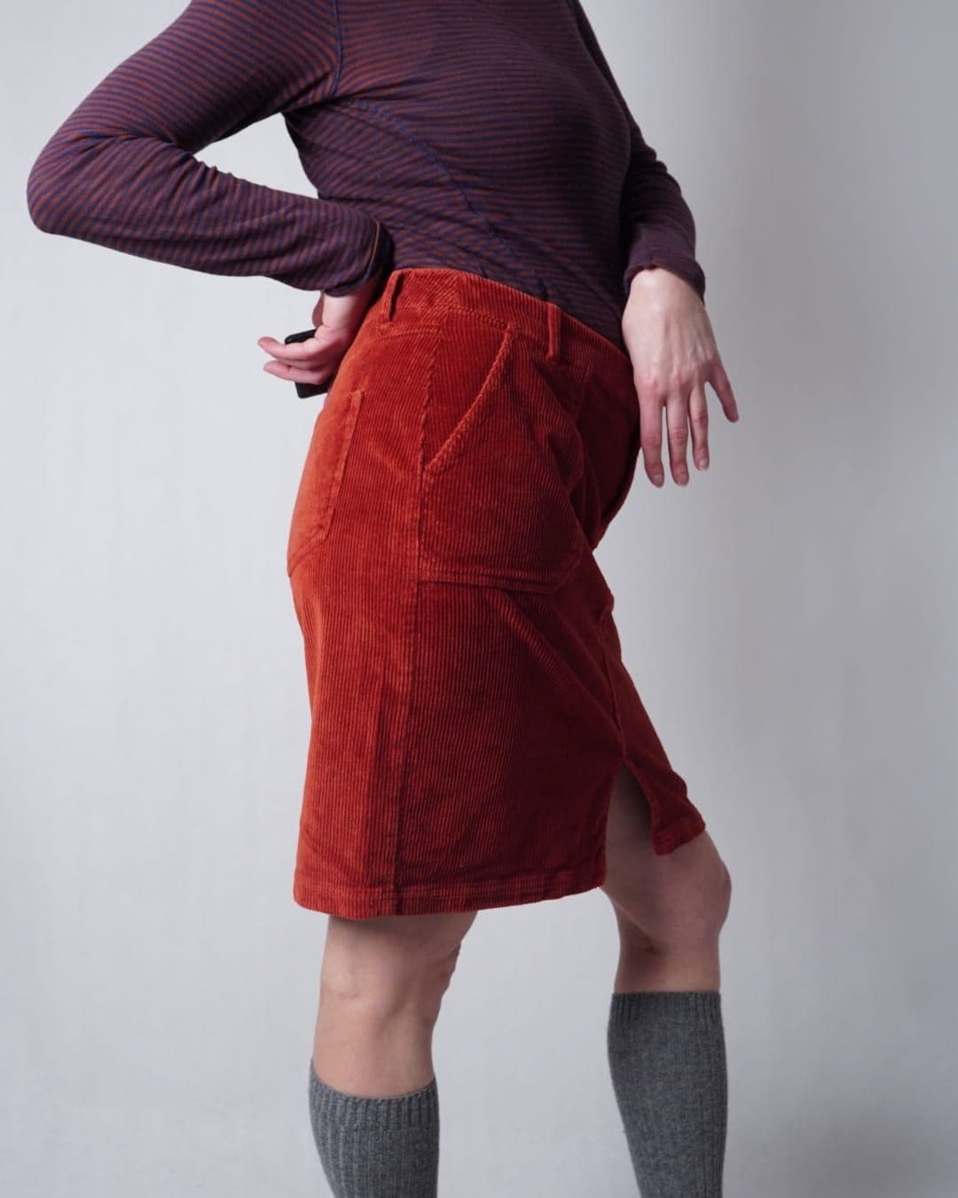 Spódnica sztruksowa MISS E (38)