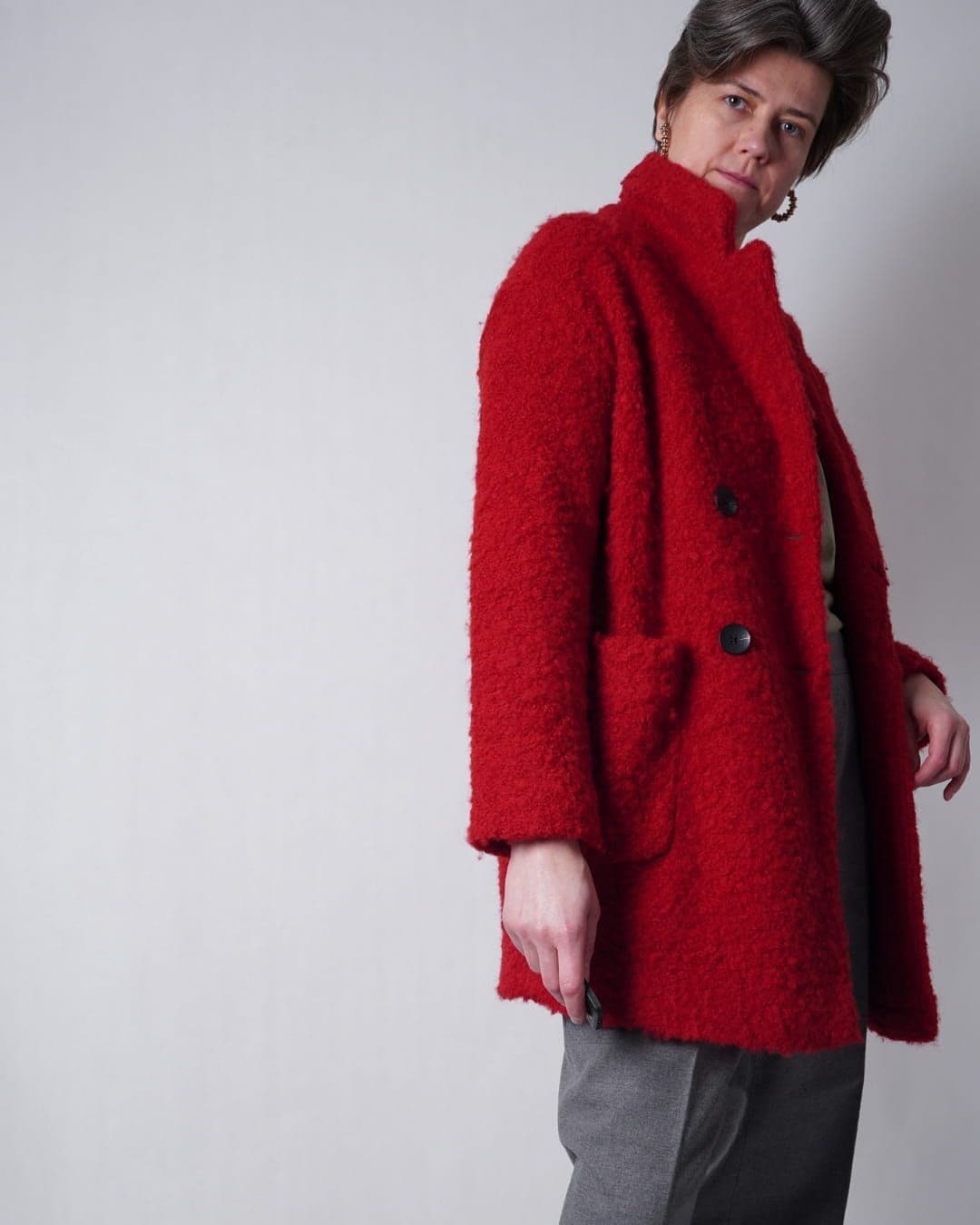 Płaszcz wełniany boucle BERSHKA (XS)