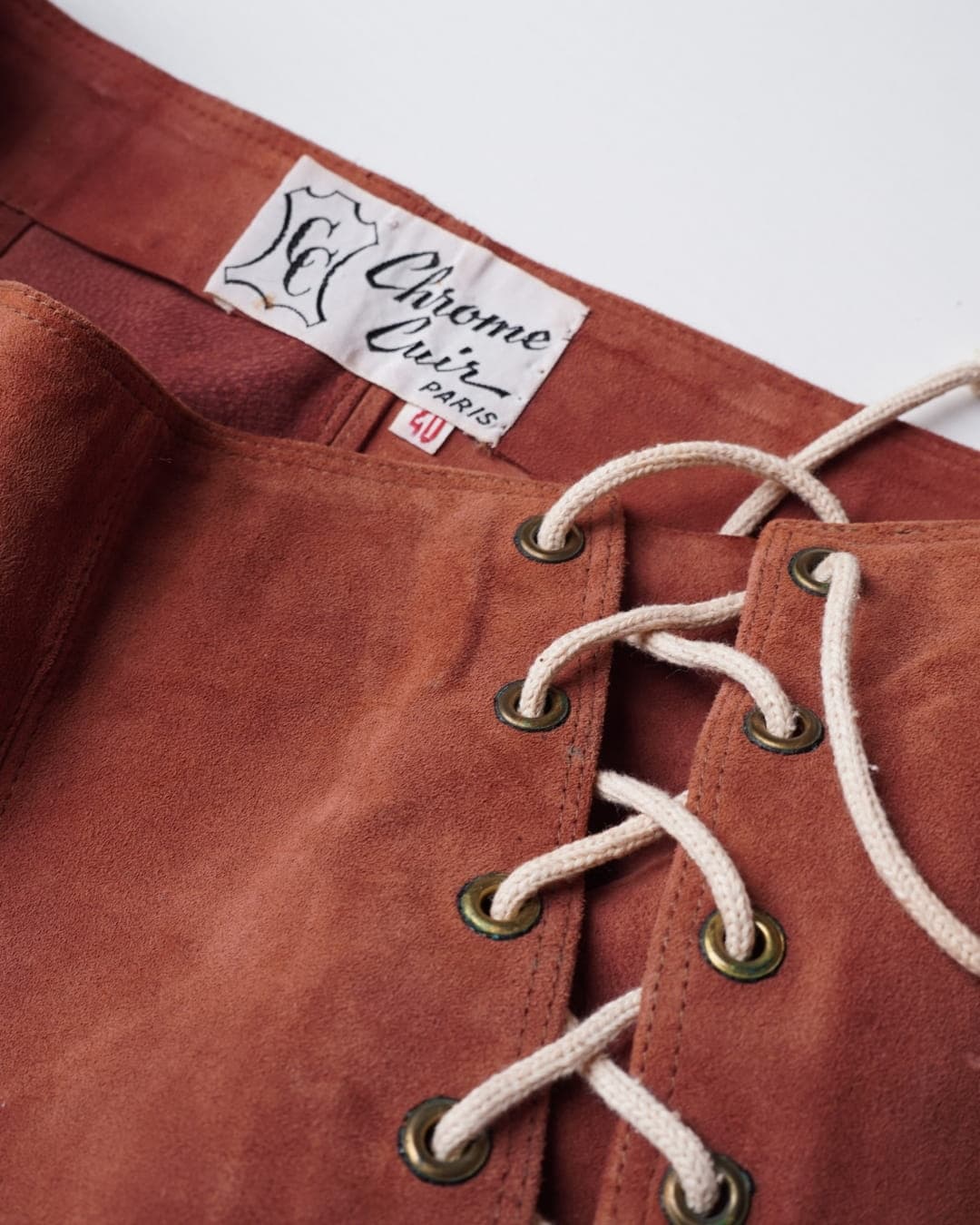 Zamszowe szorty vintage CHROME CUIR PARIS (XS-S)