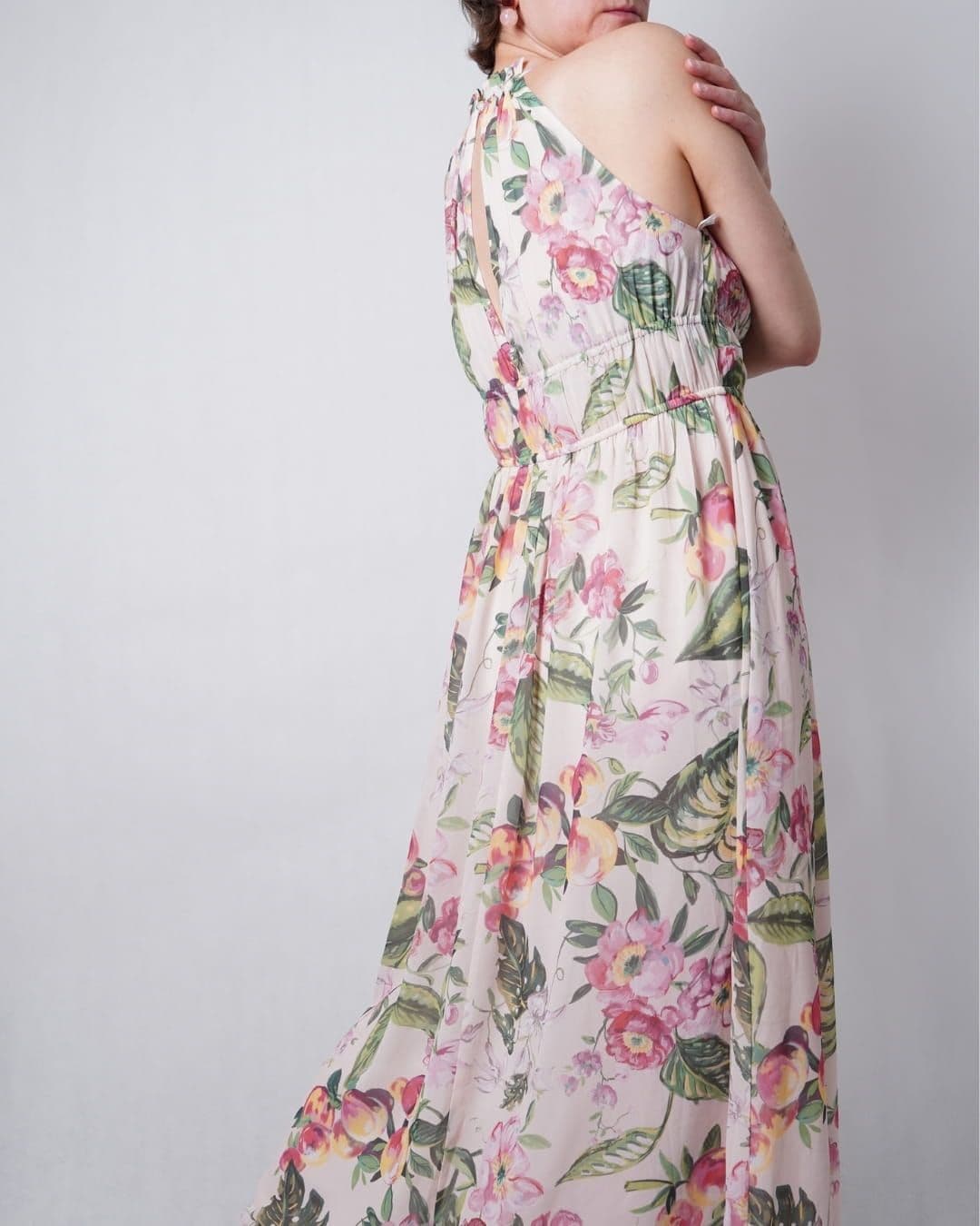 Suknia maxi w kwiaty H&M (38)